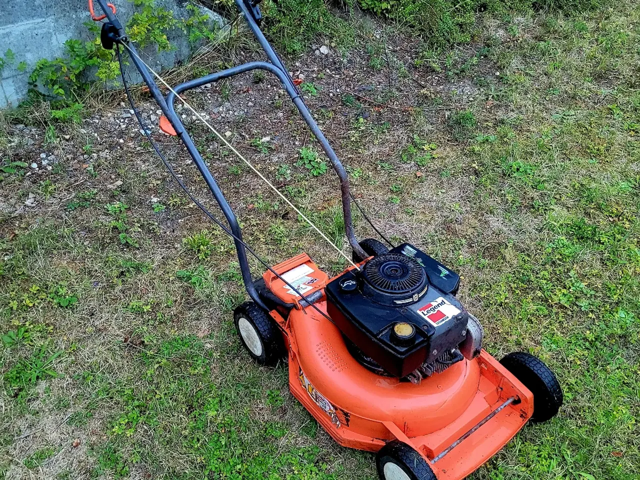 Billede 2 - Defekt Husqvarna plæneklipper 