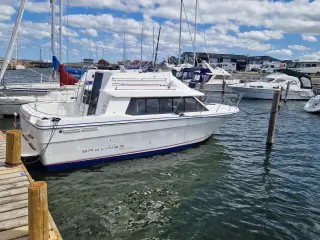 Bayliner 2858 Classic Fly, diesel Volvo Penta,