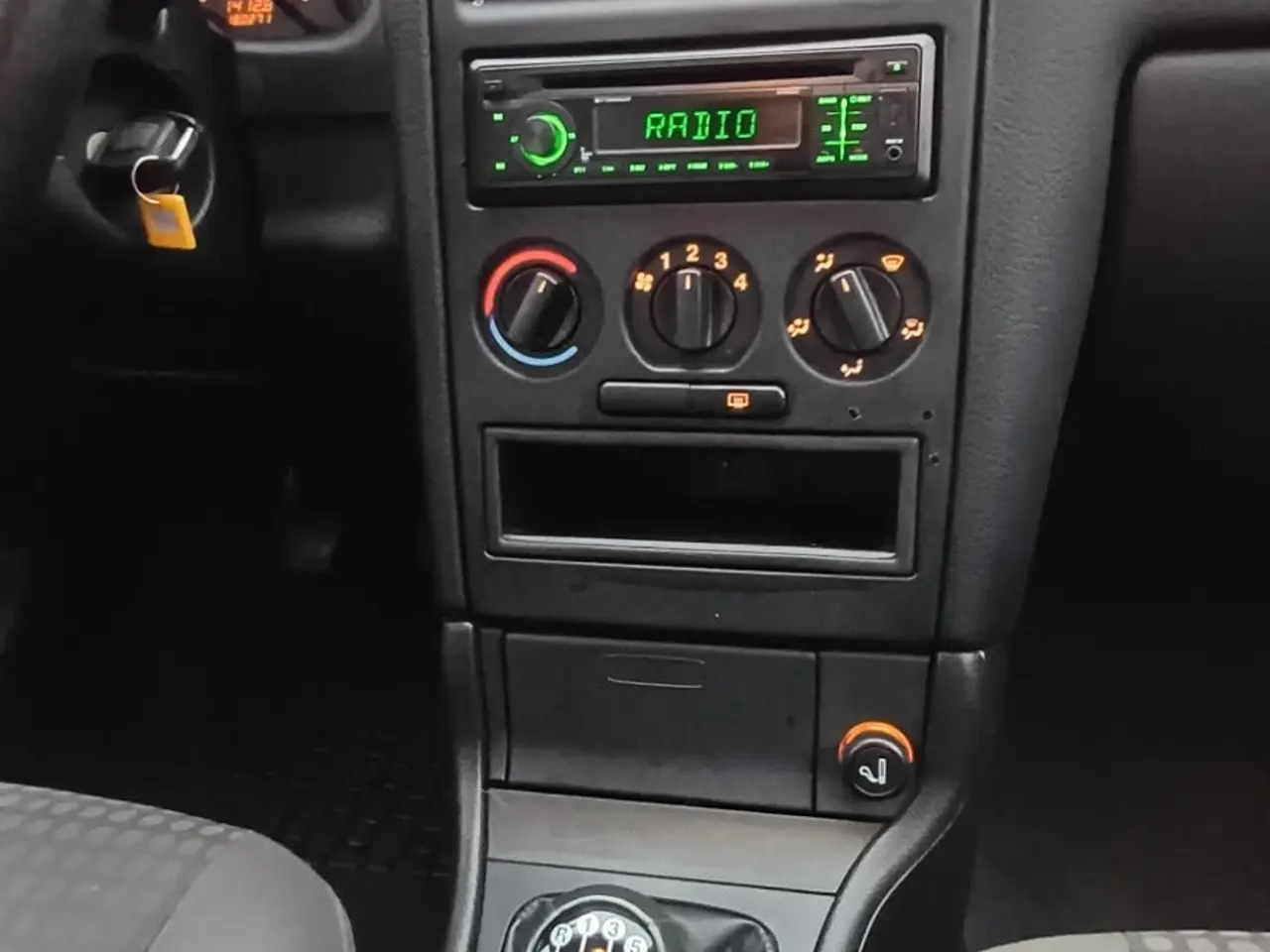 Billede 12 - Opel Astra 1,6 16V Classic