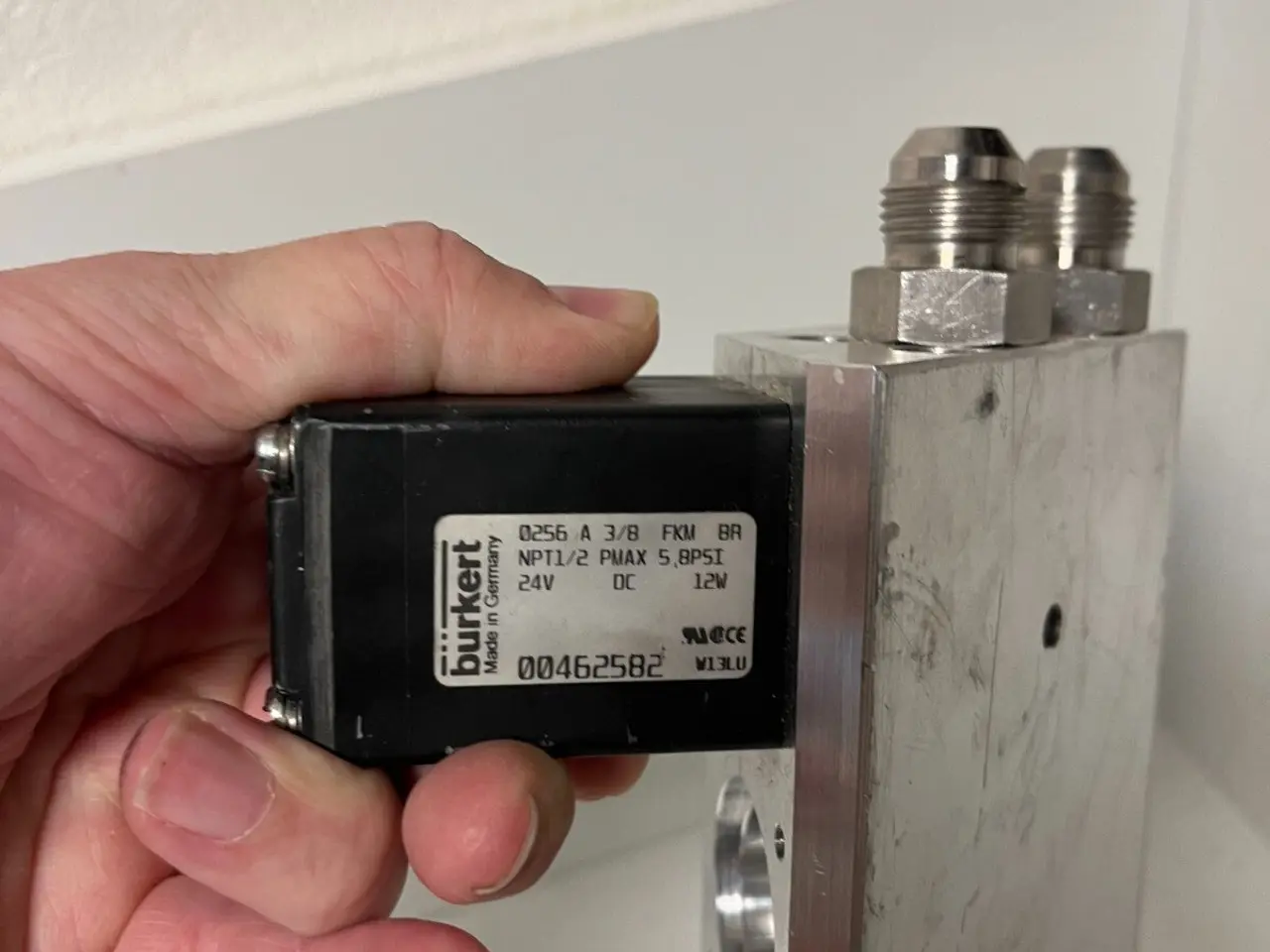 Billede 12 - Bürkert Fuel Inlet Manifold Block 5x Solenoid