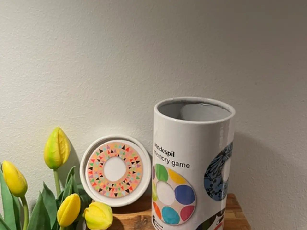 Billede 1 - Farverigt "Donut"-vendespil fra Flying Tiger