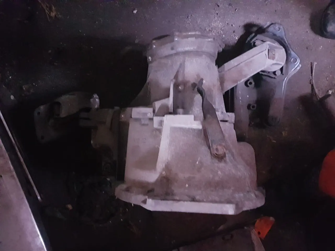 Billede 2 - Gearkasse til Escort XR3I