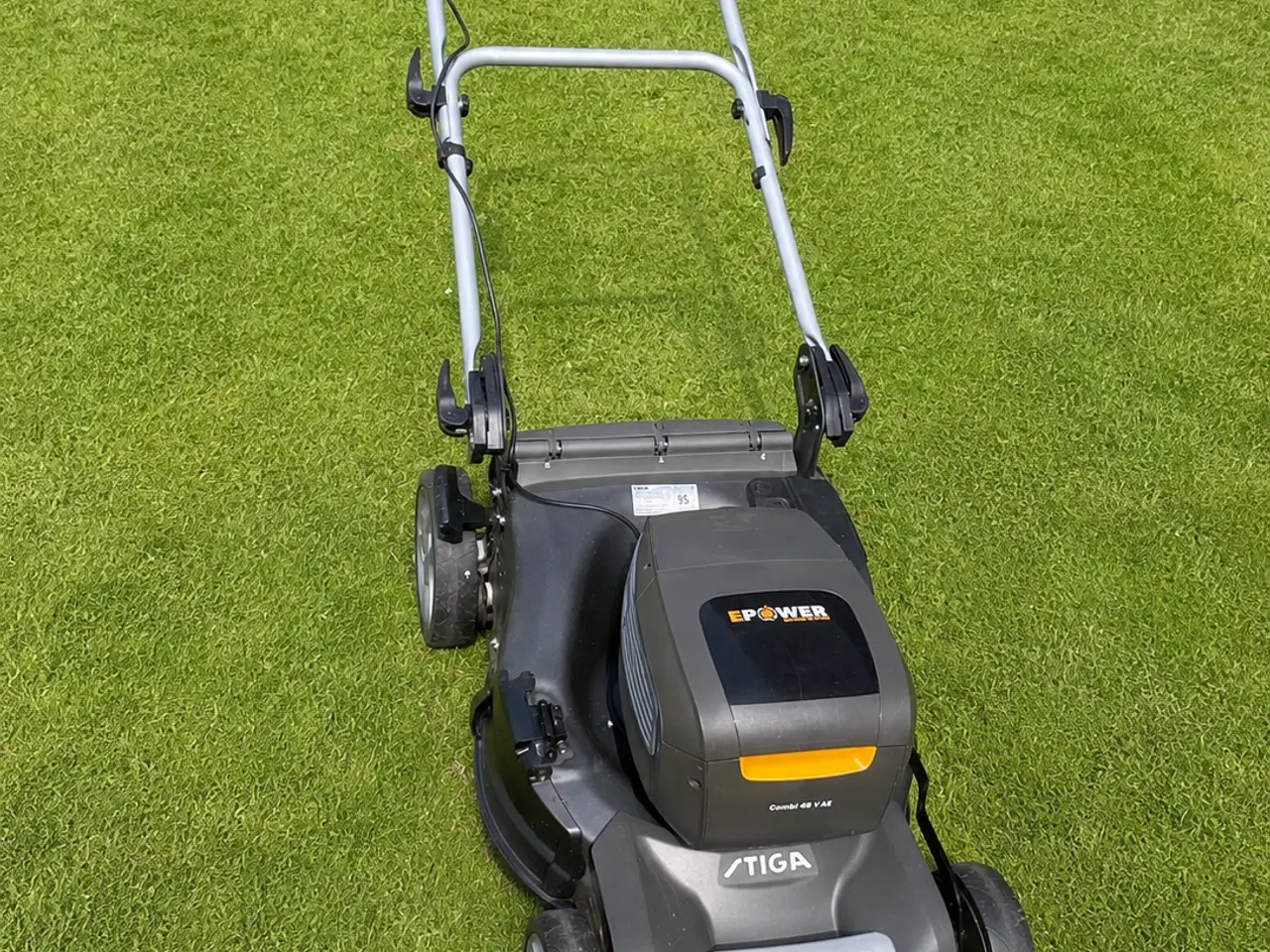 Billede 1 - STIGA Combi 50 V AE – inkl. 2 x E475 batterier og