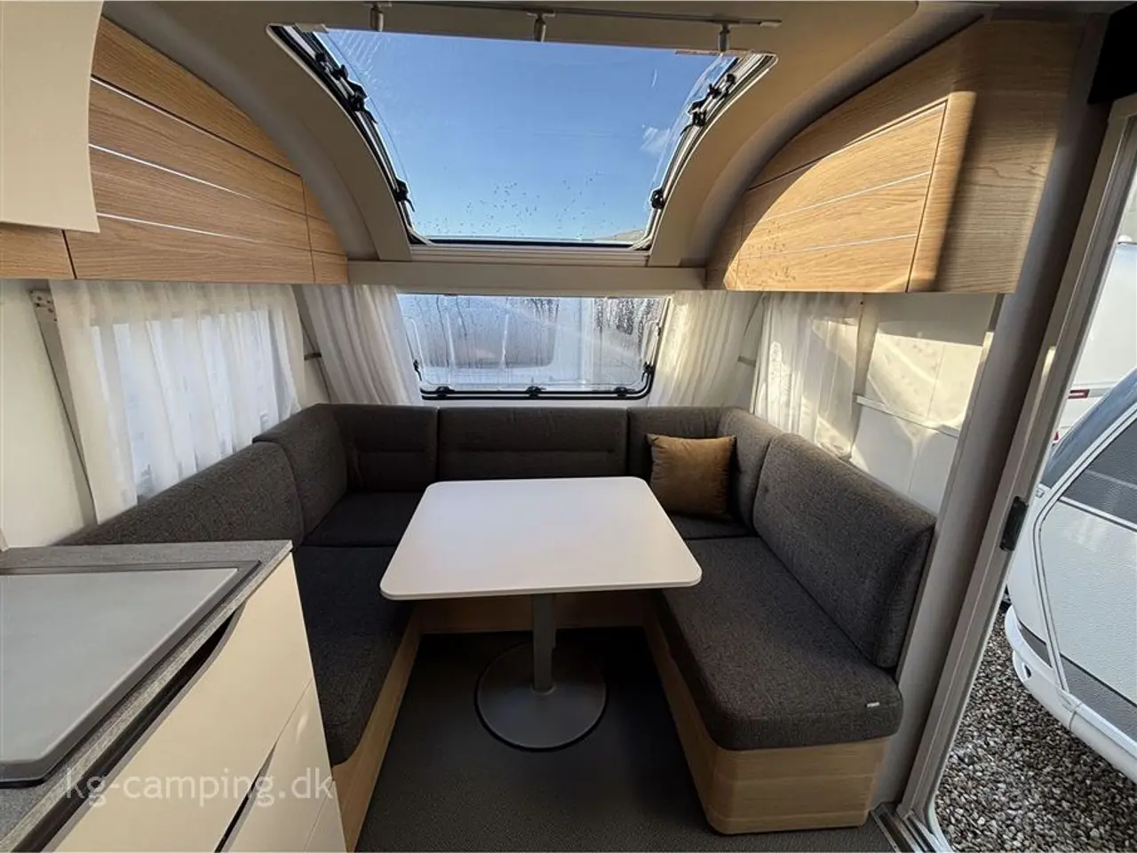 Billede 10 - 2021 - Adria Adora 522 UP Fransk dobbeltseng, ALDE centralvarme, ENDURO Fuldautomatisk mover