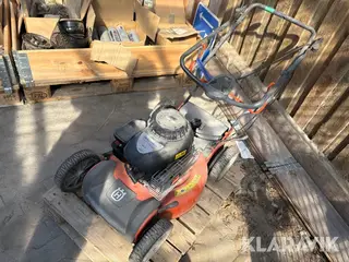 Græsslåmaskine Husqvarna M145SV