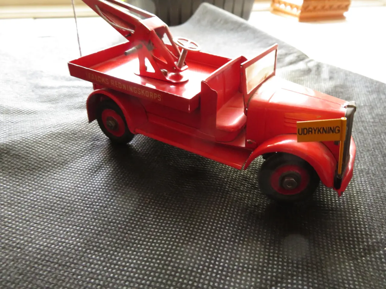 Billede 11 - Tekno Blikbiler. 6 stk. + reservedele.
