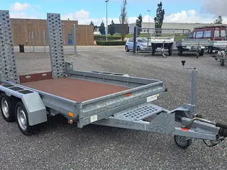 Demomodel - Nedsat - Böckmann Maskintrailer