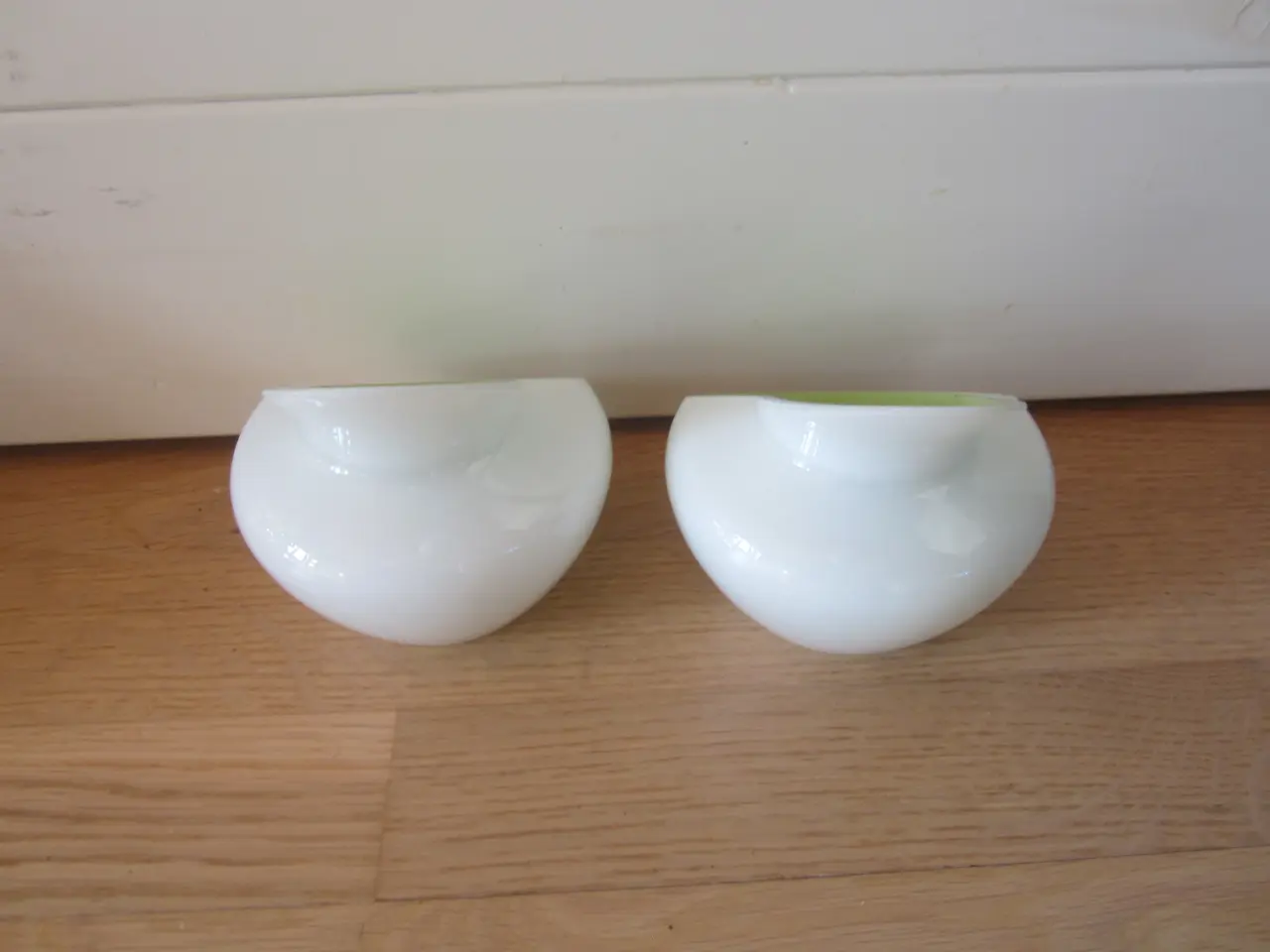 Billede 2 - 2 fine Herstal fyrfadsstager samlet 75 kr