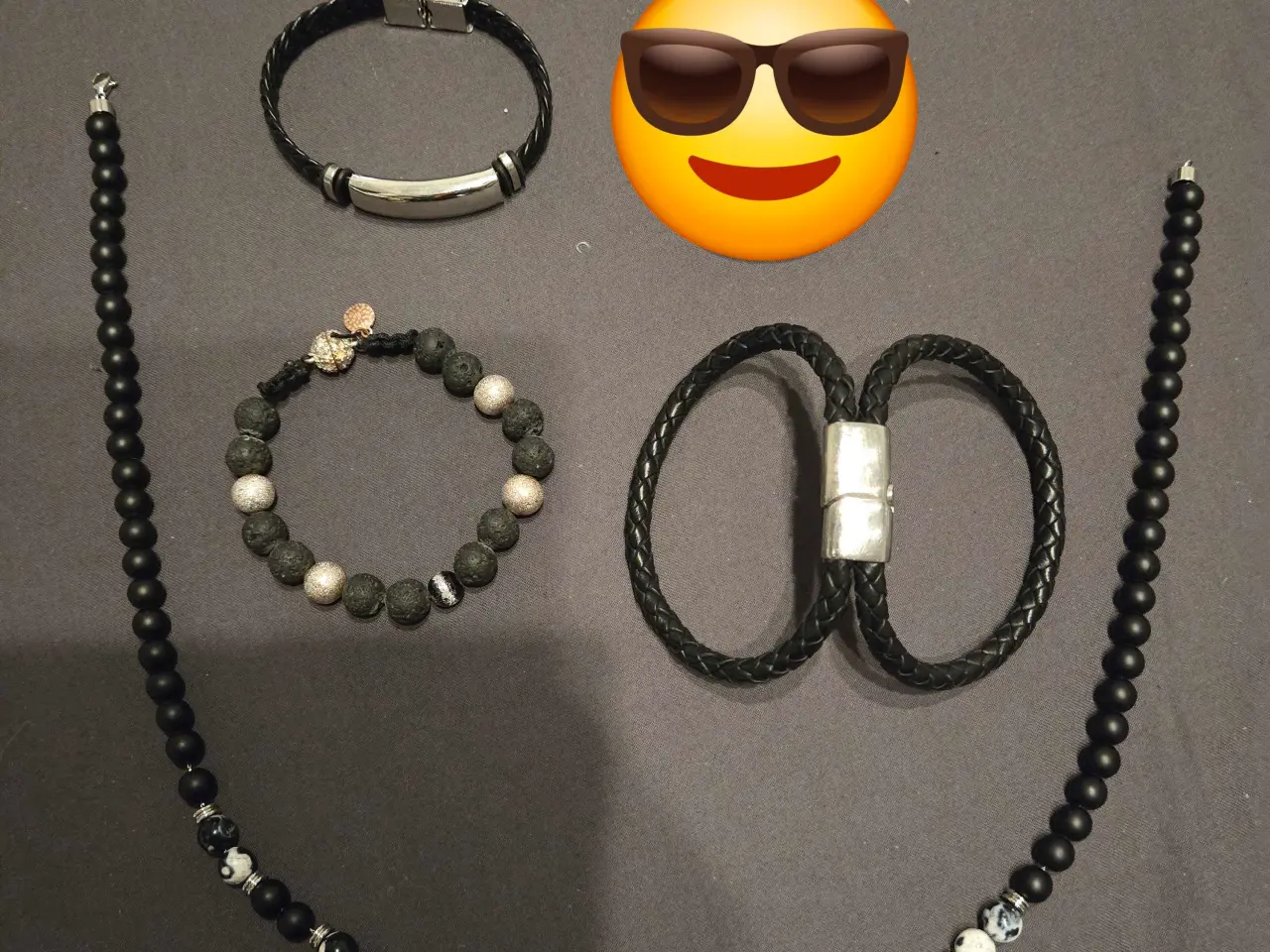 Billede 2 - Fine armbånd og en halskæde