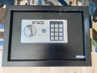elektronisk Staco værdiskab, har ikke været brugt 