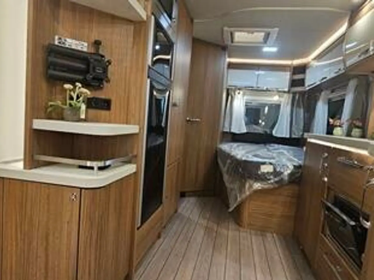 Billede 3 - Knaus SÜDWIND Scandinavian Selection 580 UF - EFTERÅRSTILBUD SPAR 28.888 NU 333.872