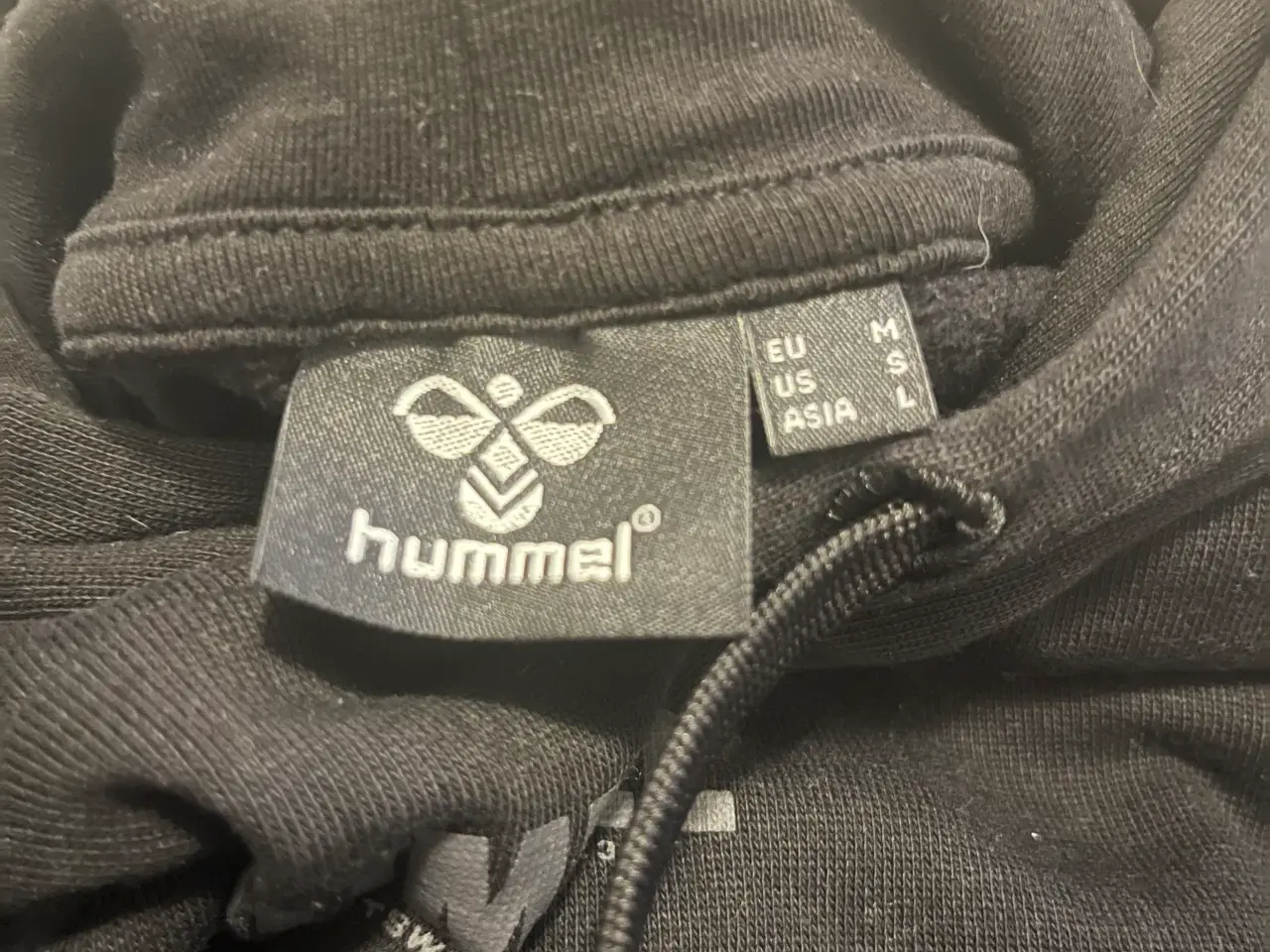 Billede 4 - Hættetrøje fra Hummel.