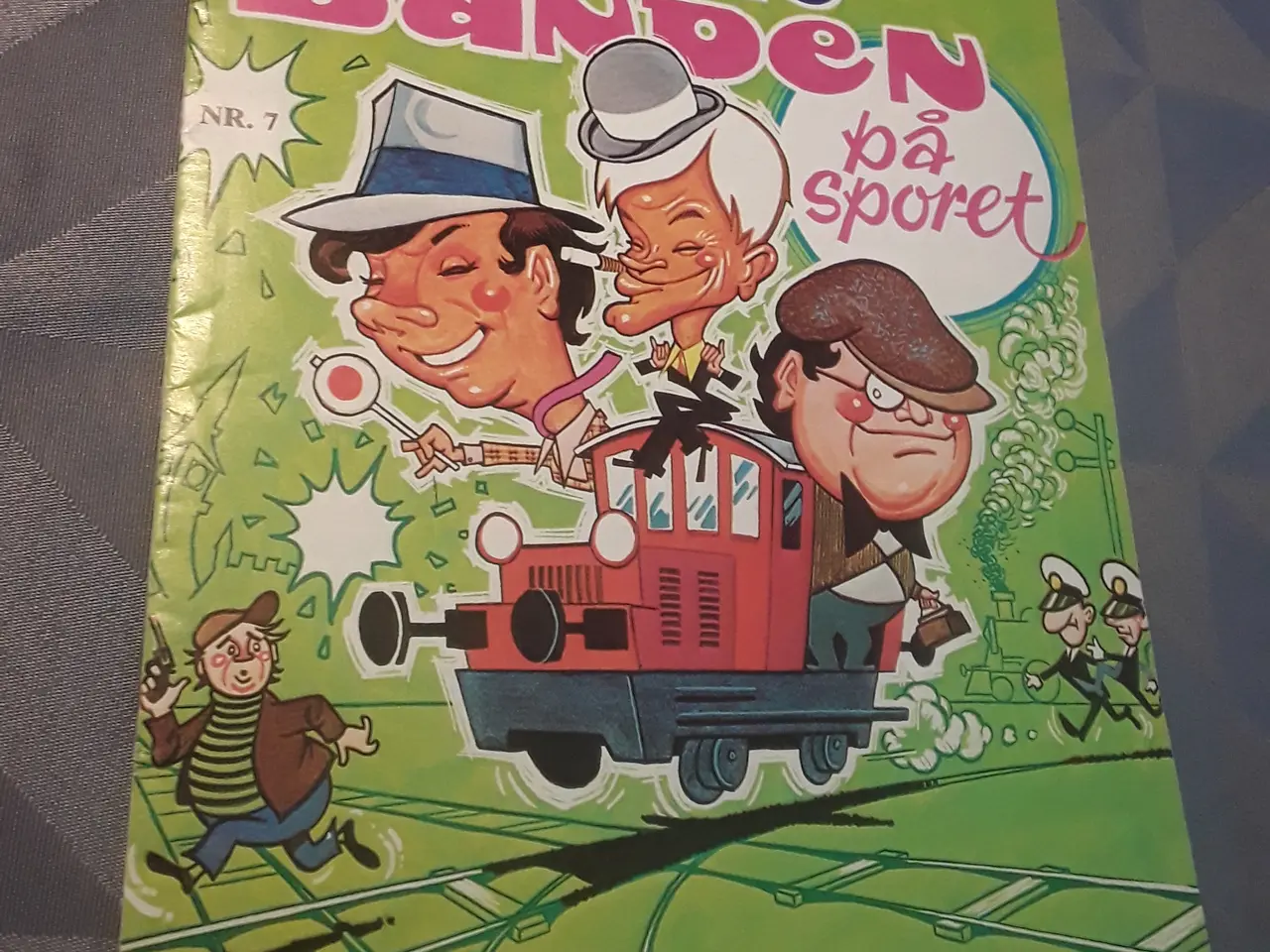 Billede 1 - Olsen Banden på sporet biograf hæfte 