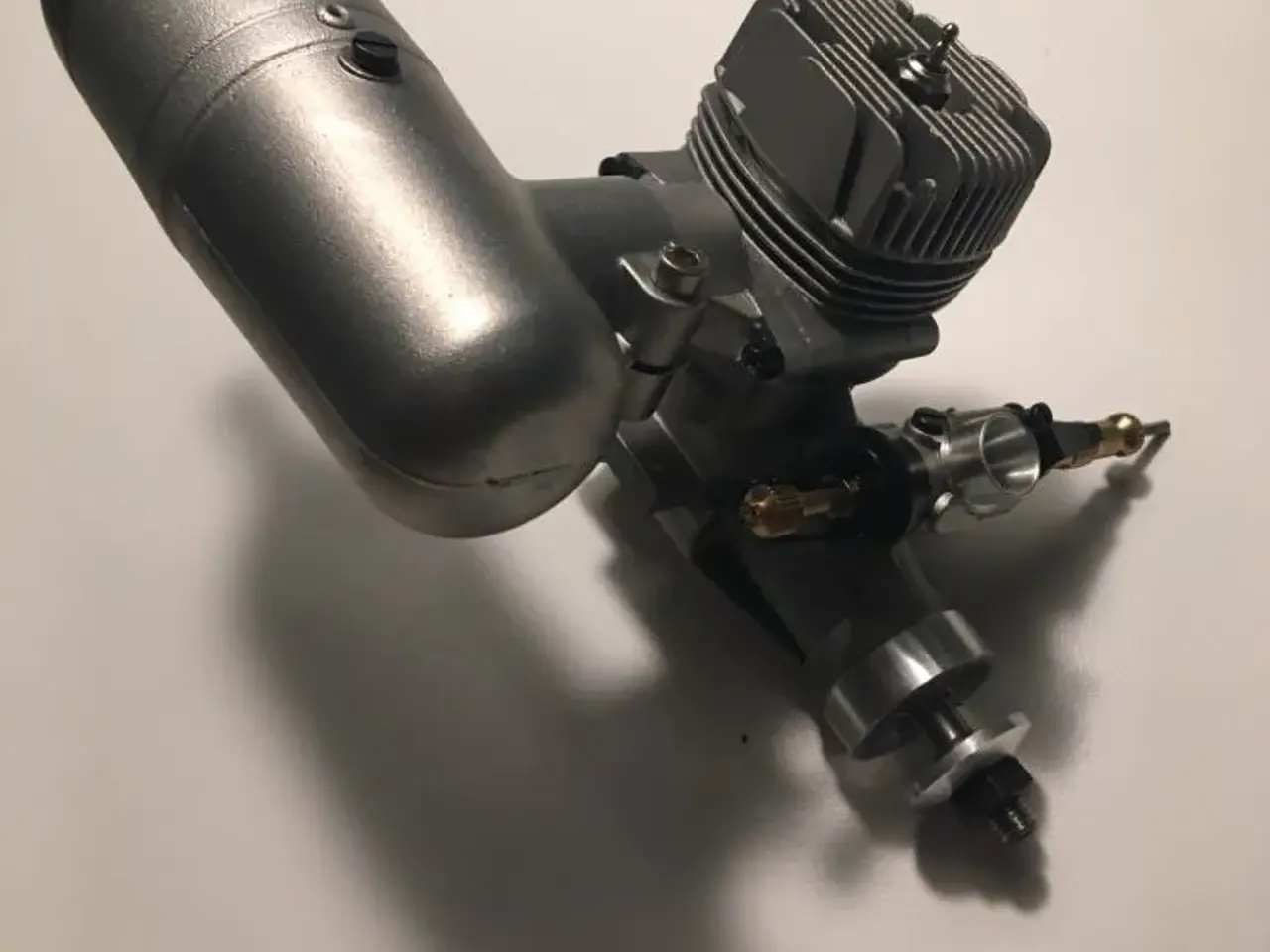 Billede 1 - Motor til modelfly