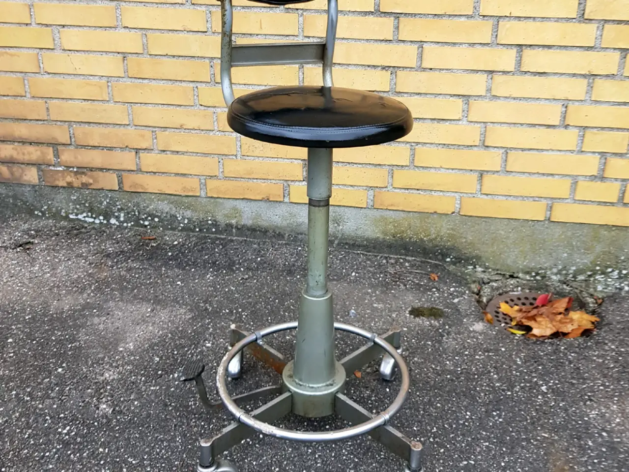 Billede 4 - Speciel STOLE  Frisør & Industri