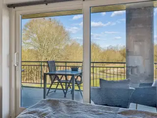 Fantastisk udsigt over sø og grønne området