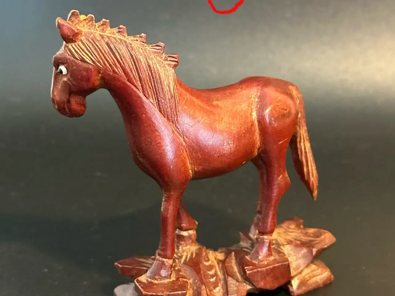 Billede 6 - Håndskårede vintage træfigurer sælges.