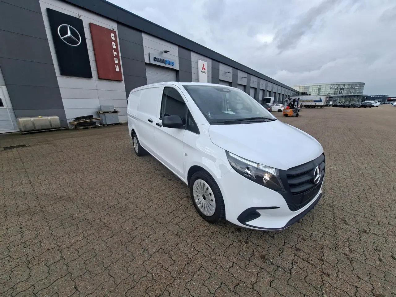 Billede 2 - Mercedes Vito 114 2,0 CDi A2 Kassevogn PRO aut. RWD