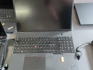 Bærbar computer LENOVO thinkpad p16s gen2