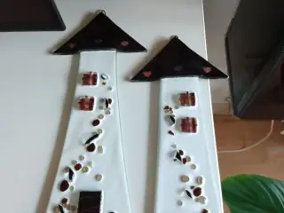 2 vægophængte glashuse