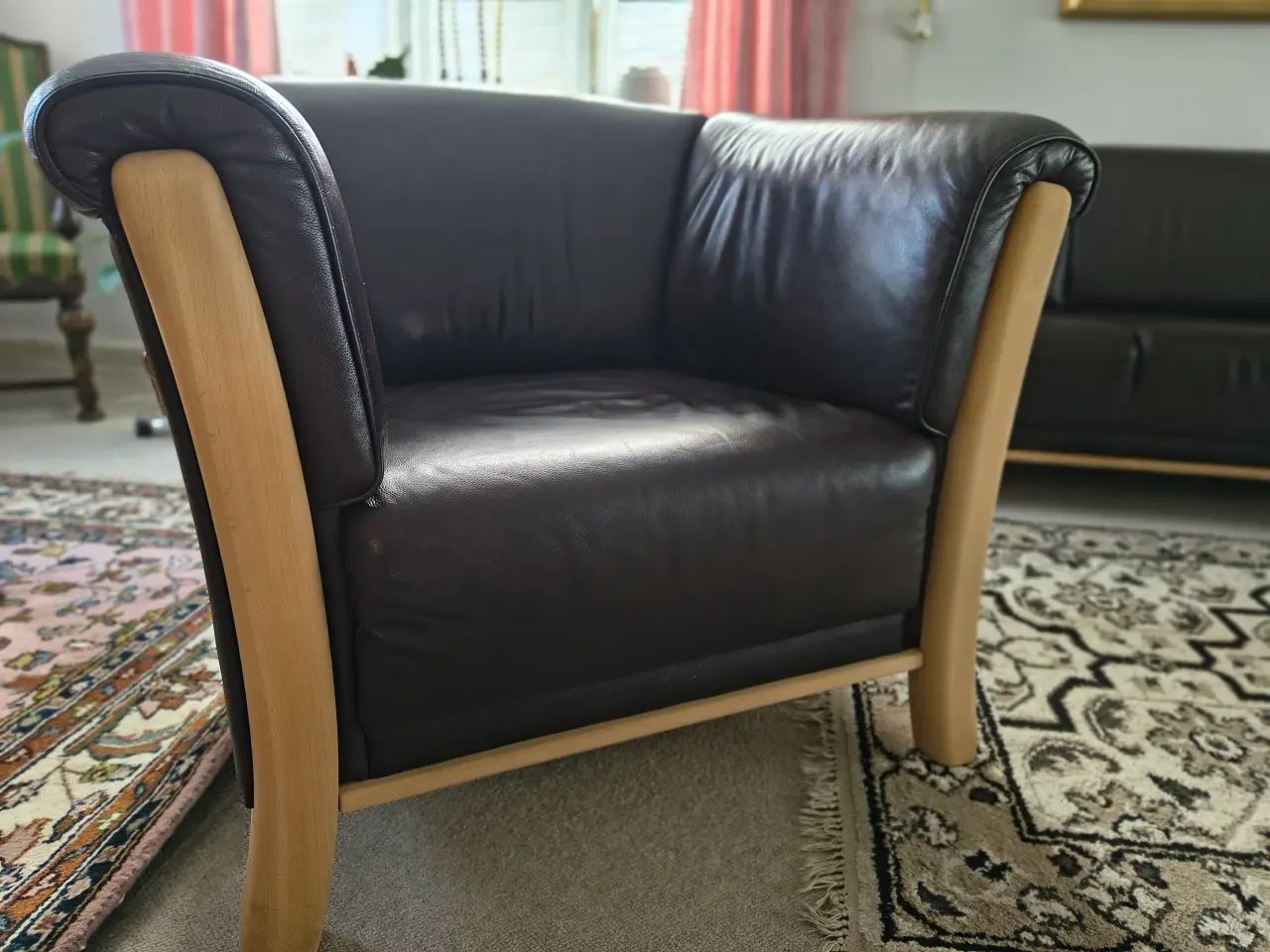 Billede 5 - Læder sofa samt stol dertil