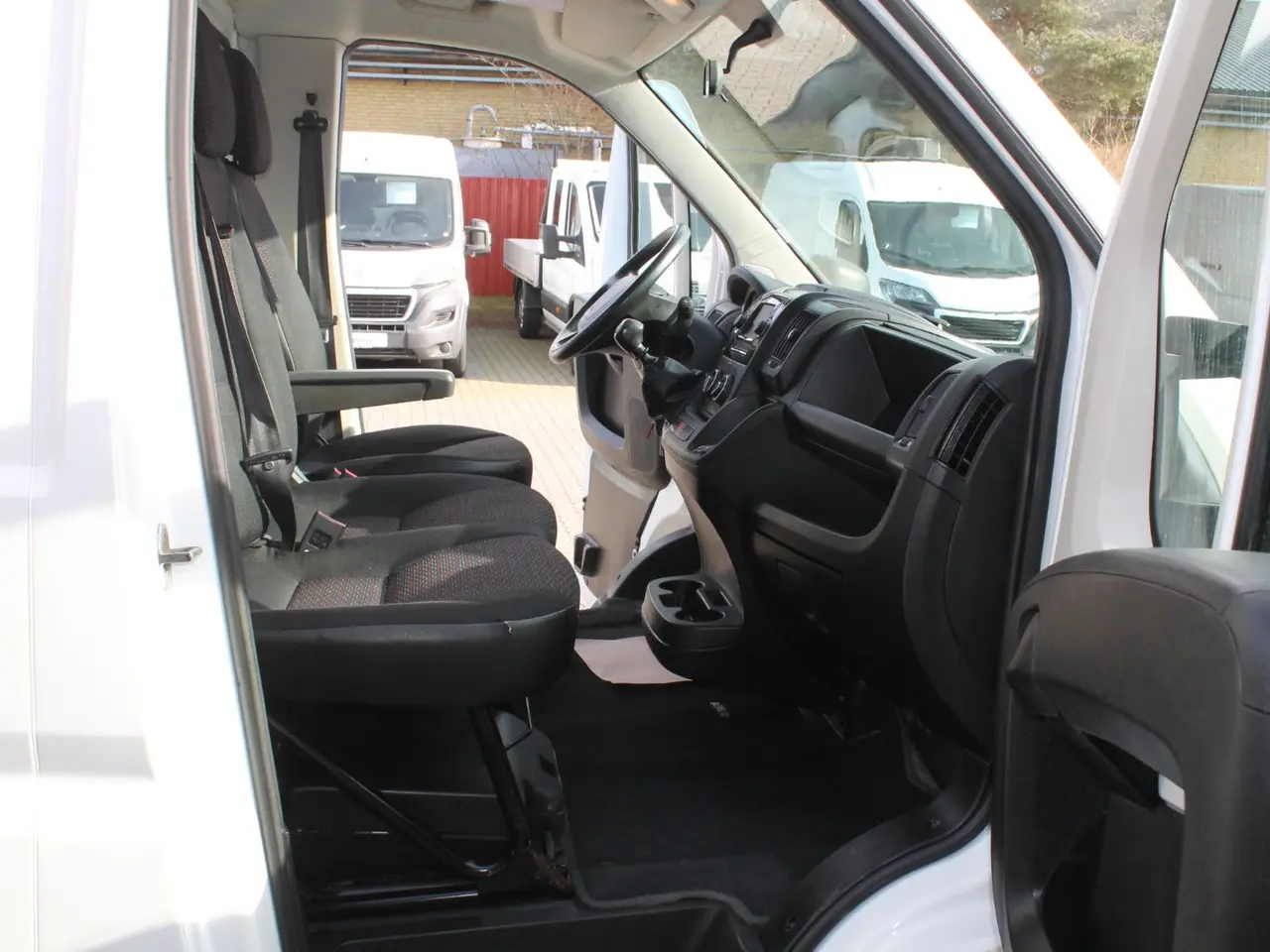 Billede 11 - Peugeot Boxer 335 2,2 BlueHDi 165 L3 Plus