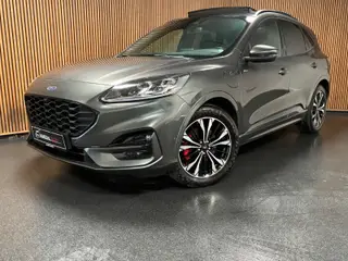 Ford Kuga 2,5 PHEV ST-Line X CVT