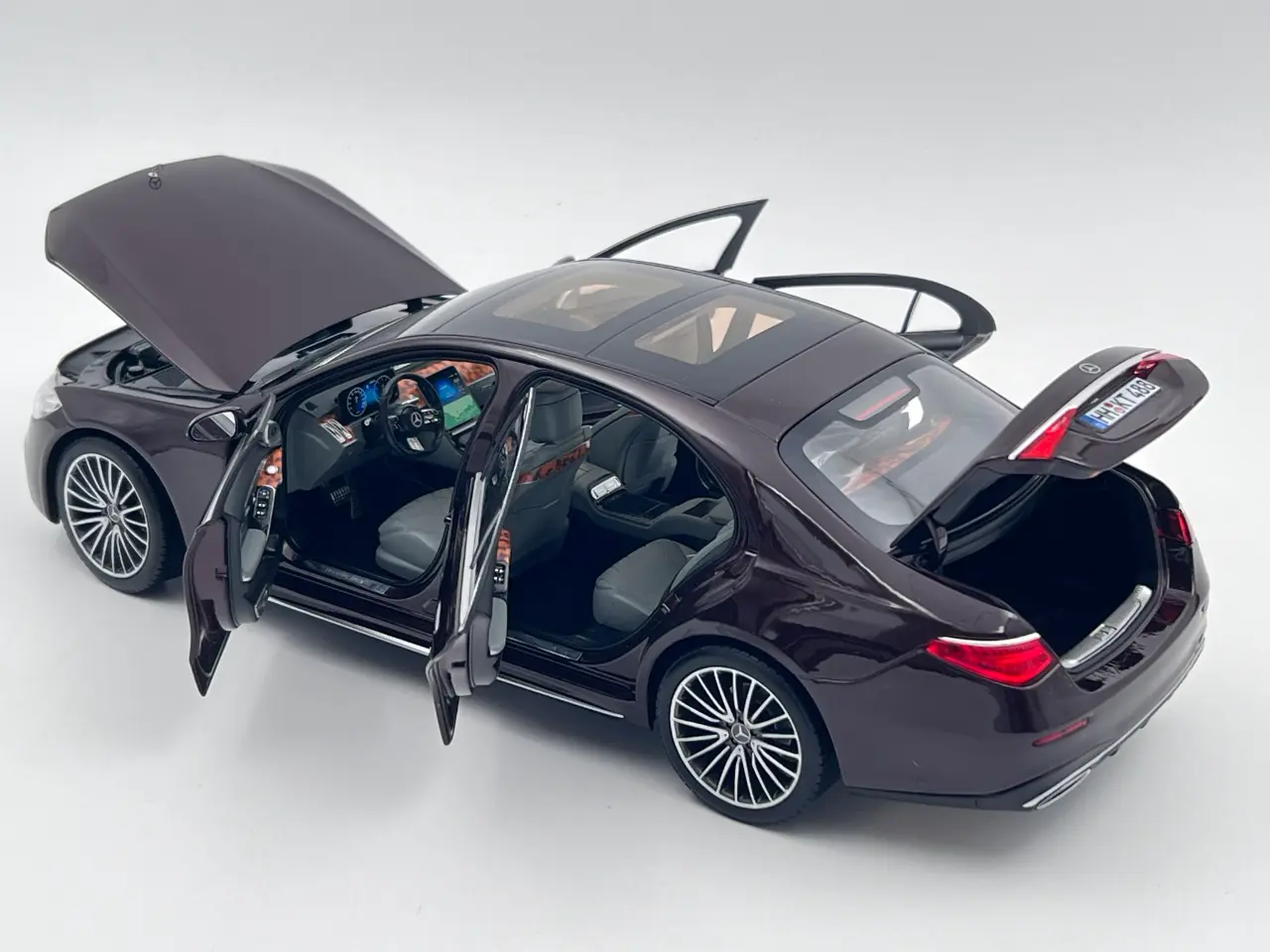 Billede 2 - 2021 Mercedes S-Klasse AMG Line / S 500 1:18
