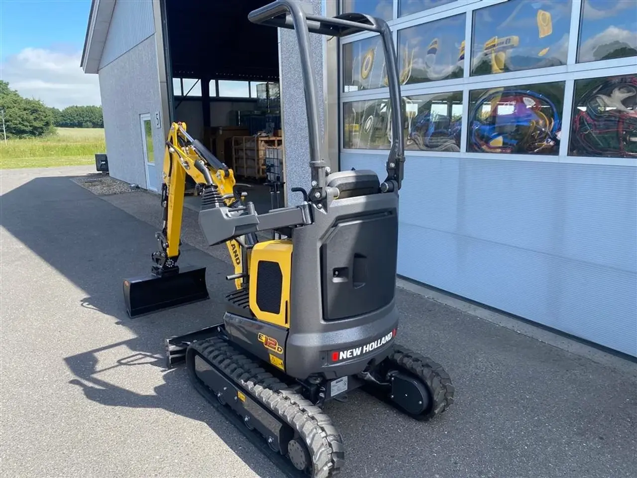 Billede 3 - New Holland E12D ring for info og tilbud