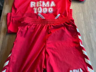 Hummel shortssæt str. s