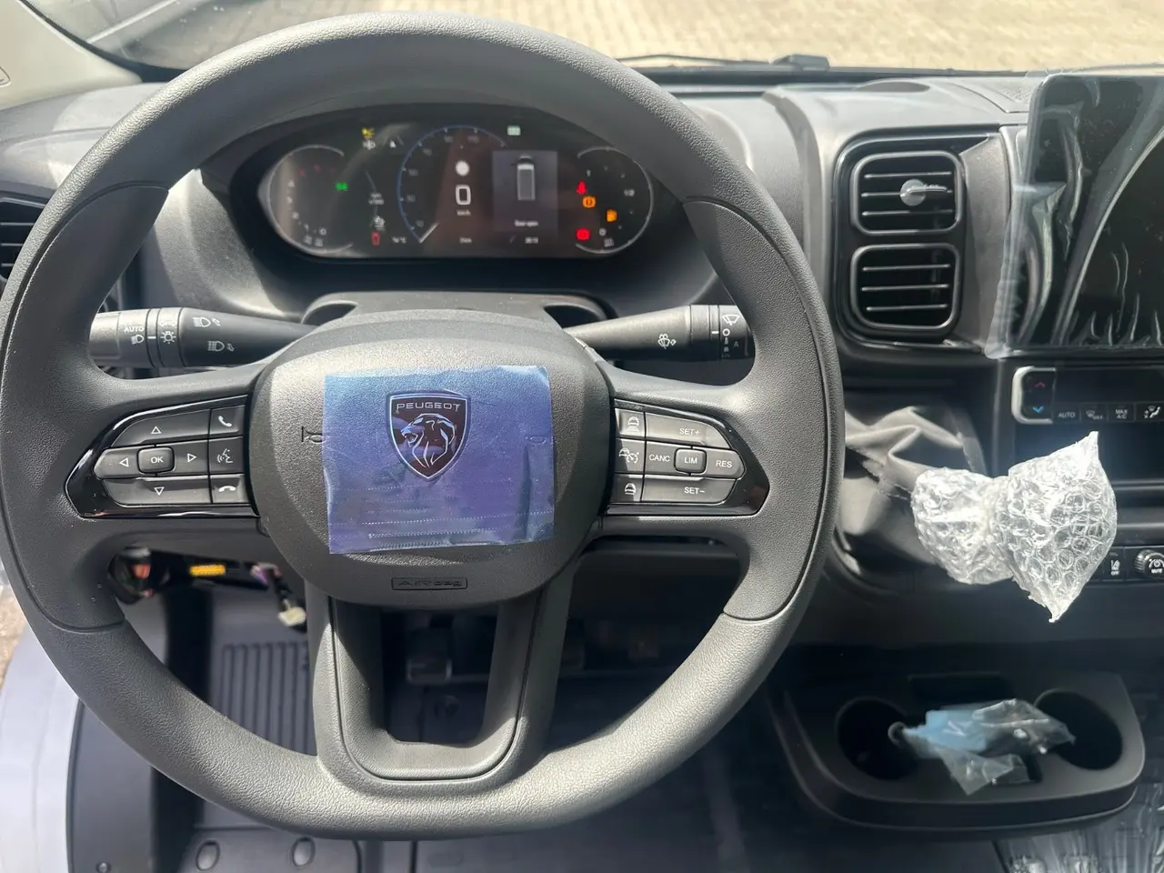 Billede 10 - Peugeot Boxer 335 2,2 BlueHDi 140 L3 Premium