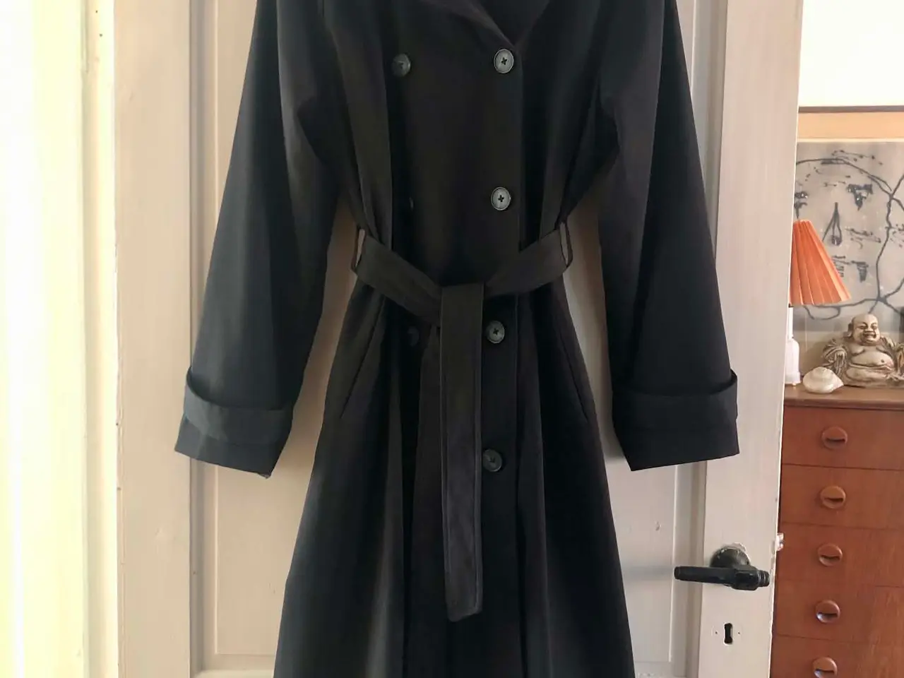 Billede 1 - Flot sort trenchcoat fra Vero Moda