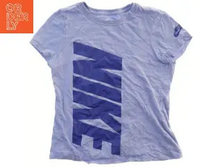 T-shirt med Nike logo fra Nike (str. M)