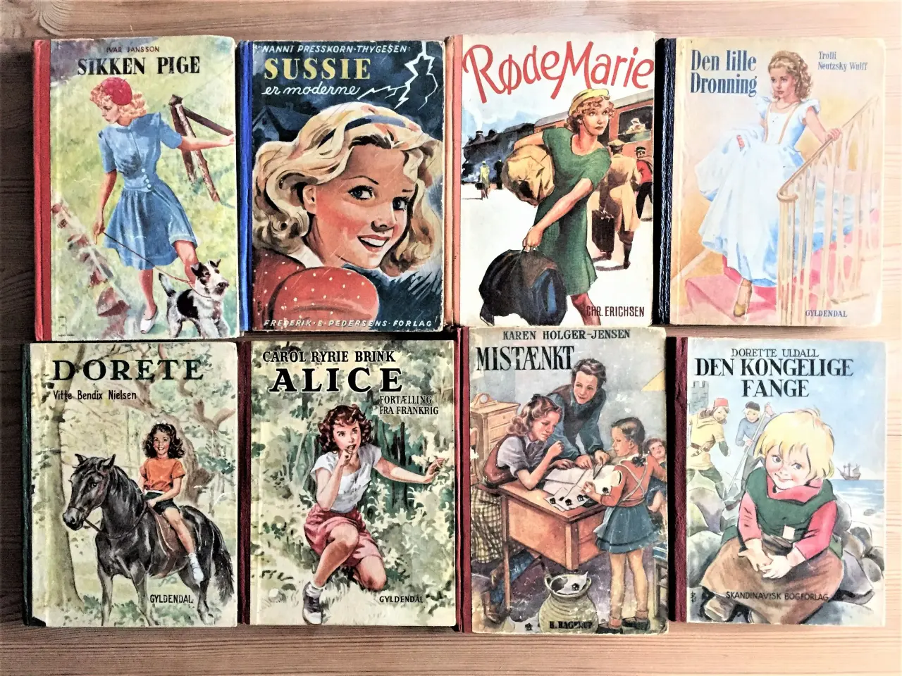 Billede 1 - Gamle pige ungdomsbøger, 43 stk.