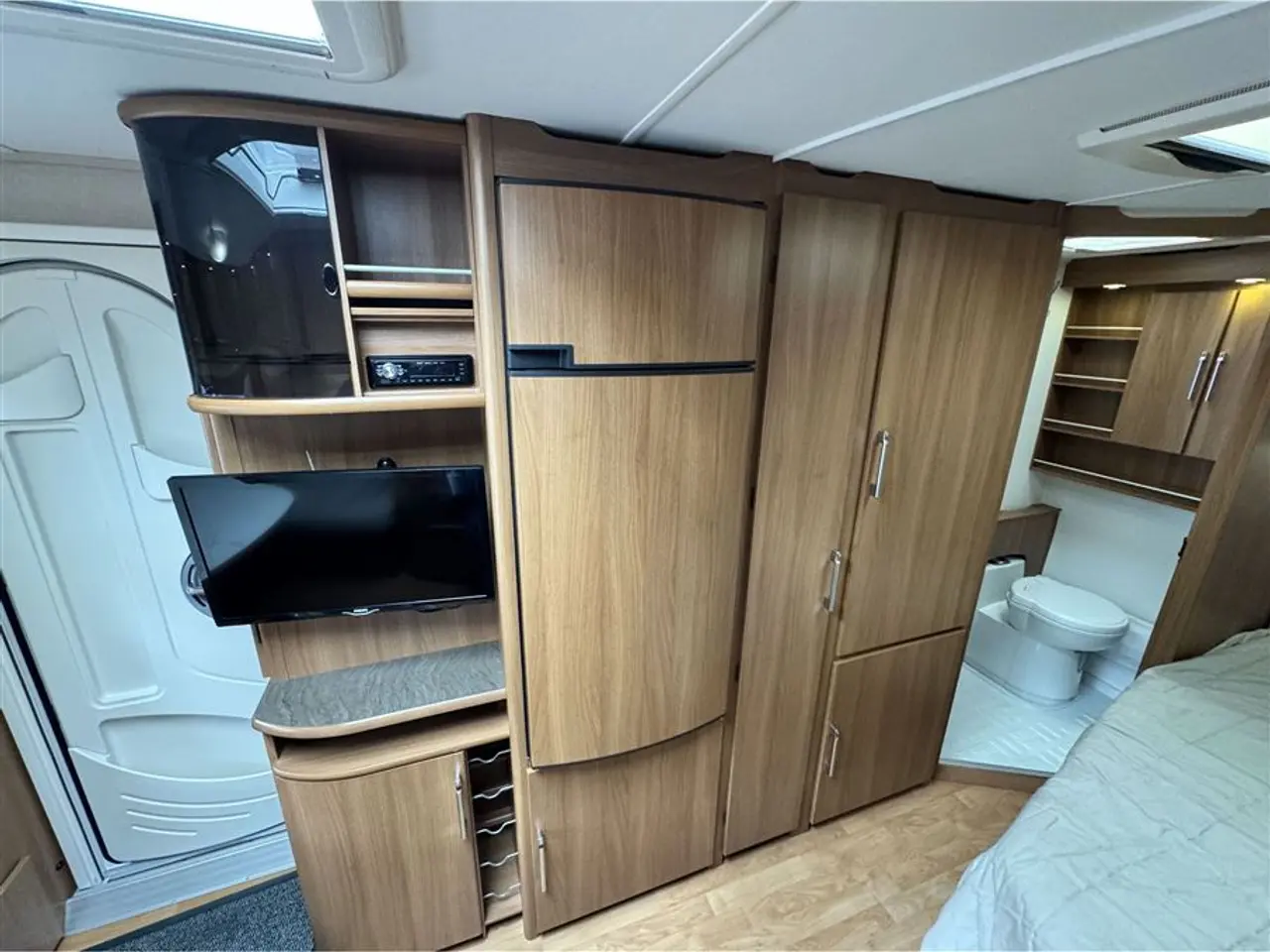 Billede 16 - 2012 - Kabe Classic 520 XL KS   Franskseng-Alde-Gulvv.-Telt