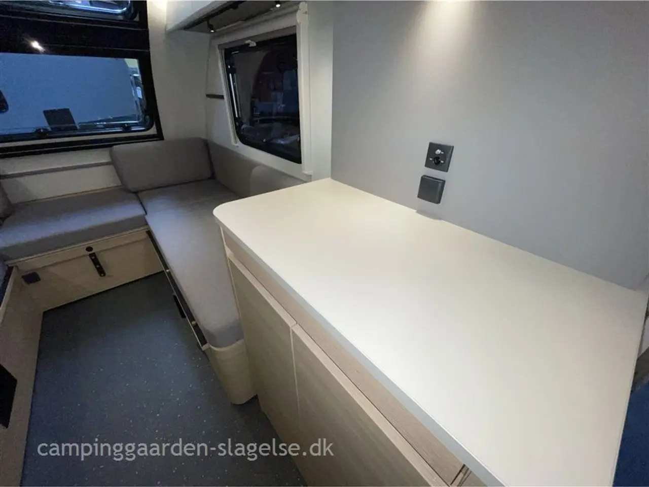 Billede 6 - 2027 - Adria Action 391 LH Classic 🏕️ LILLE VOGN – KÆMPE CAMPINGGLÆDE! 😎