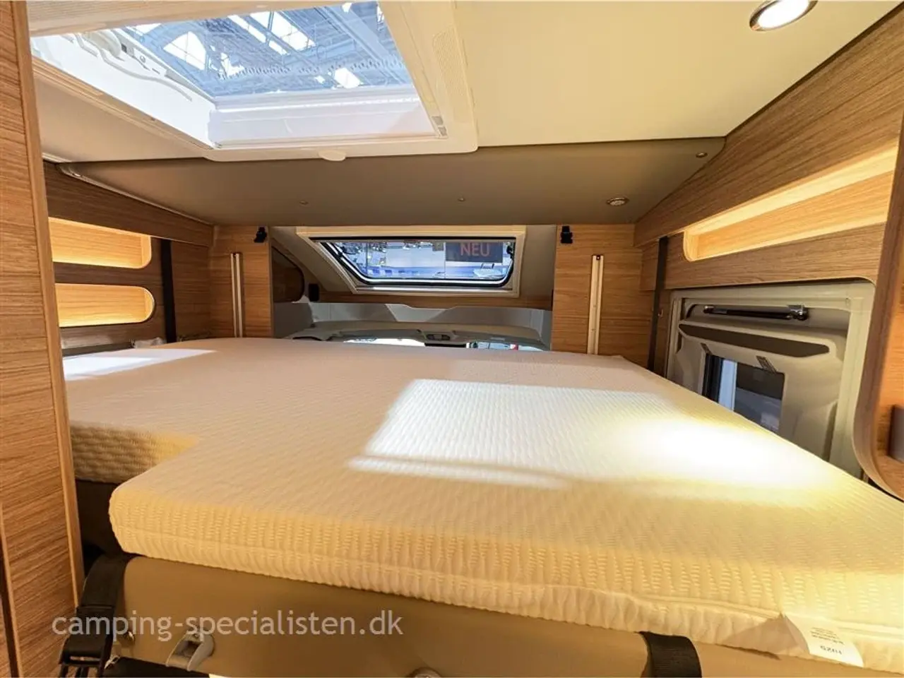 Billede 12 - 2026 - Weinsberg CaraSuite 650 MEG   NYHED Weinsberg CaraSuite 650 MEG Edition SPICY 2026 - Kan ses nu hos Camping-Specialisten.dk