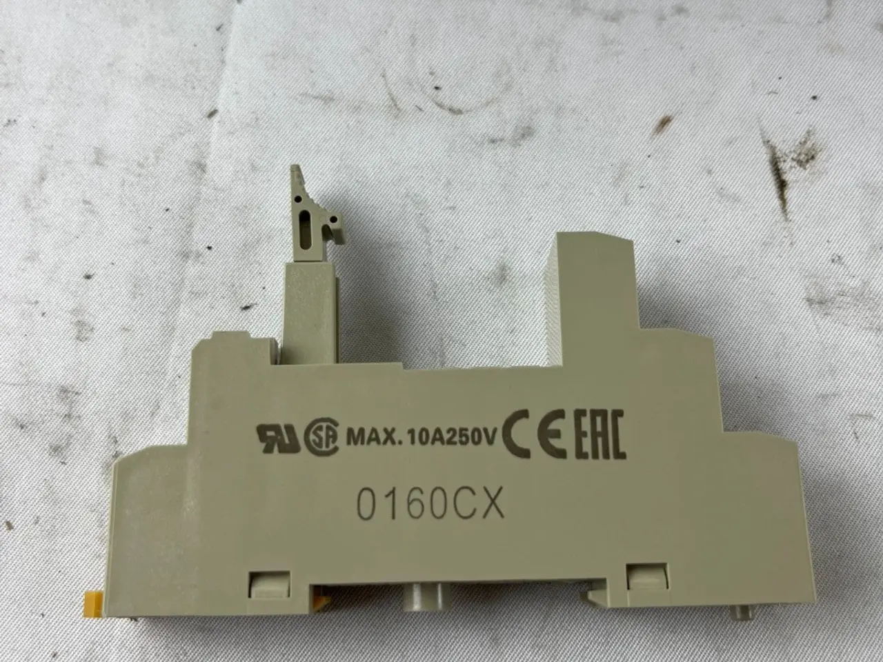 Billede 6 - Omron P2RF-05-E relæ Socket parti DIN Rail 5-Pin
