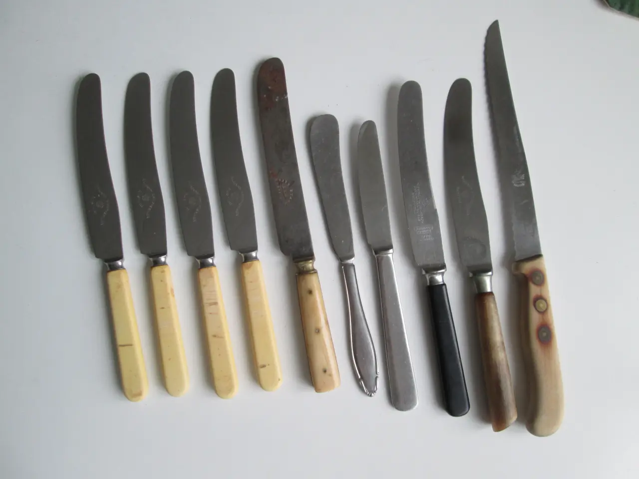 Billede 1 - Knive med hornskaft