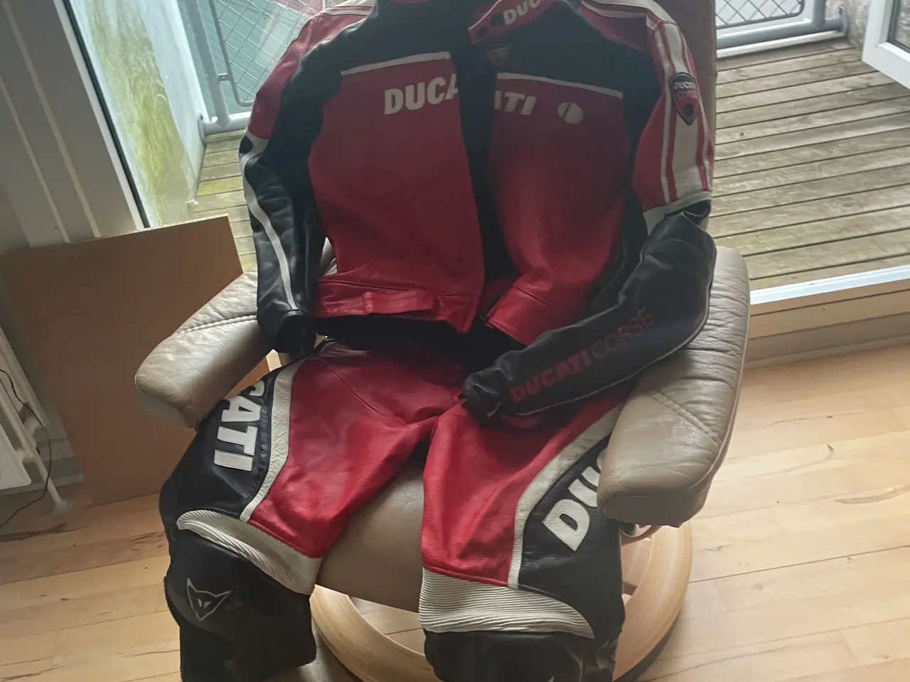 Billede 10 - Helt nye motorhjelmen.. 12 styk..