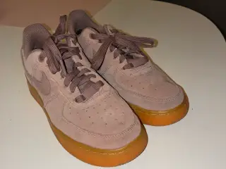 Nike Air Force