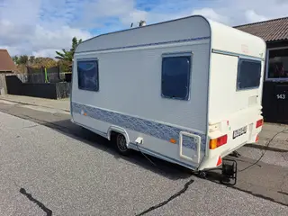 Hysterisk velholdt Camping vogn