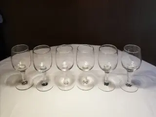 6 Don Carlos rødvinsglas højde 17,5 cm