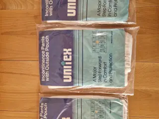 Incontinence damebukser str. 36 3 par for 75 kr.