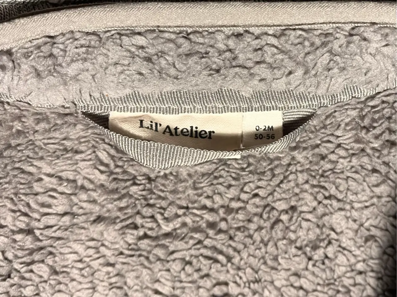 Billede 4 - Lil’Atelier softshell køredragt - str. 50/56