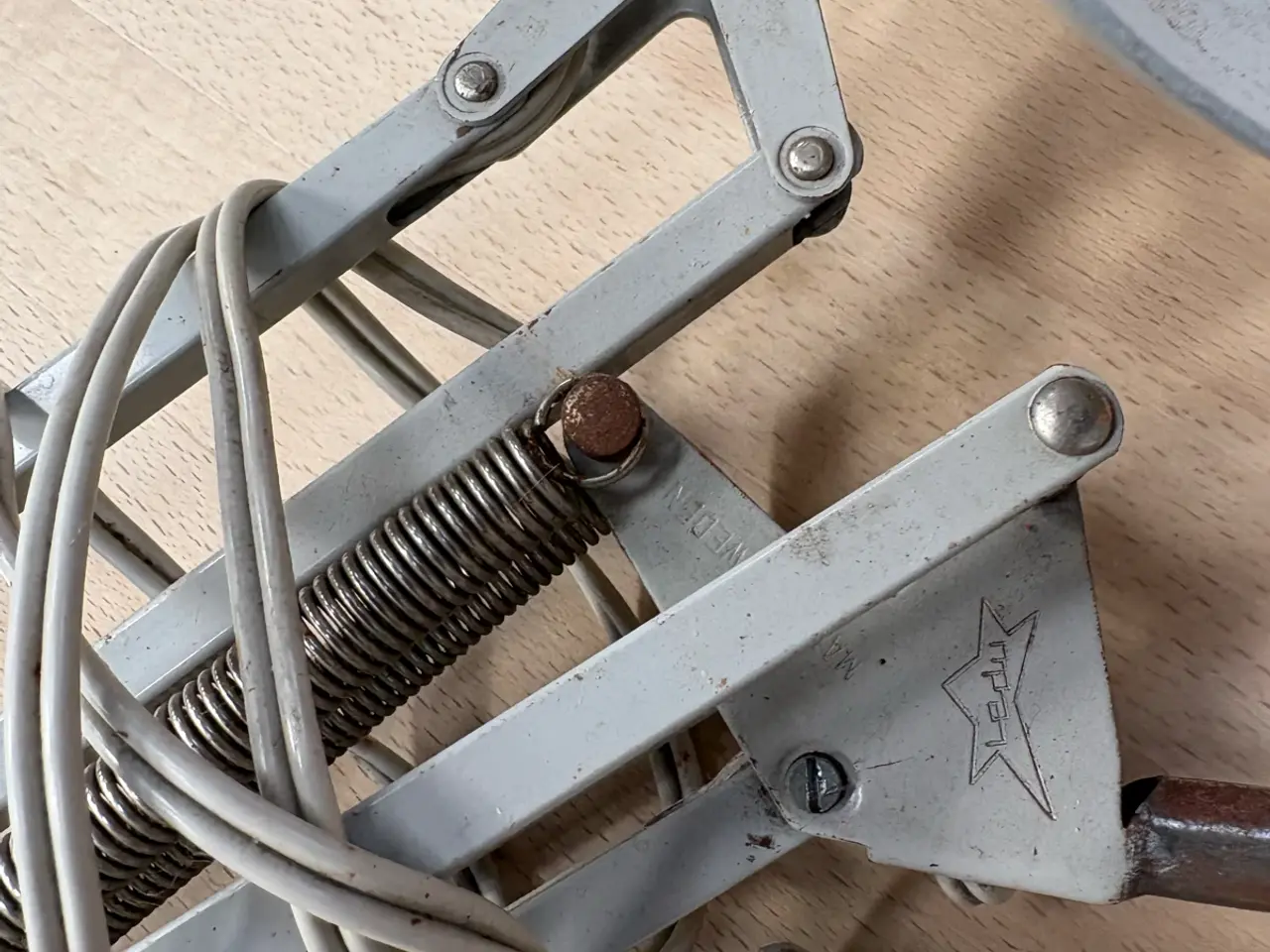 Billede 5 - Akitekt lampe med skruestik 