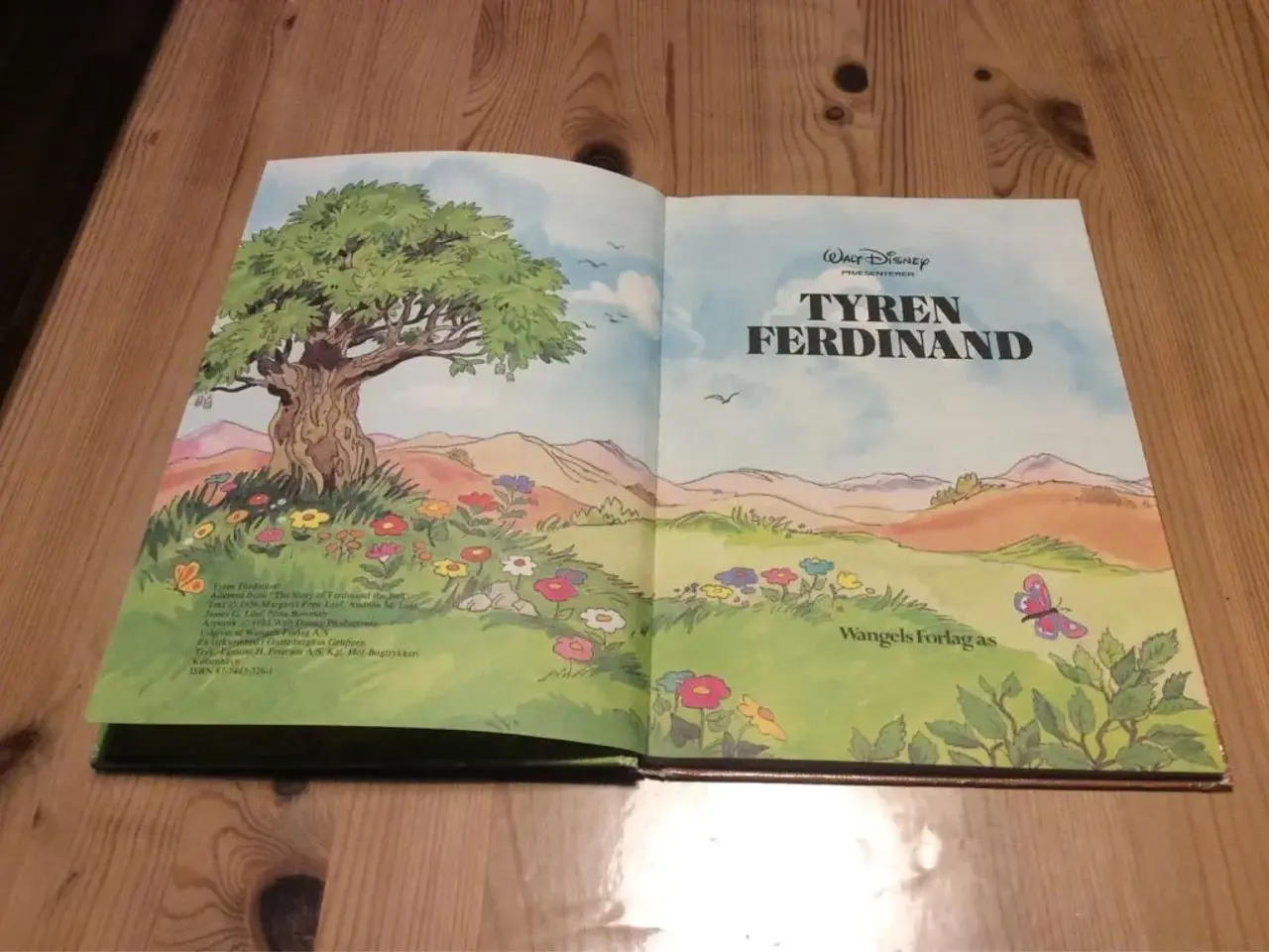 Billede 3 - Tyren Ferdinand. Knapsuppen.