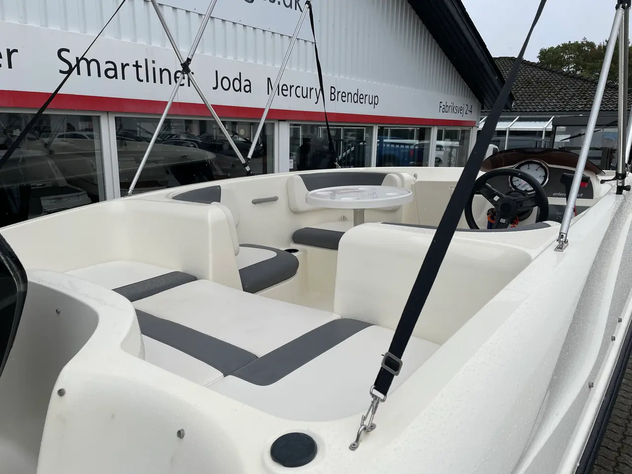 Billede 3 - E5 Element med Mercury 80 hk Merccury-EFI 2,1L og 1350 kg Variant Ocean trailer.