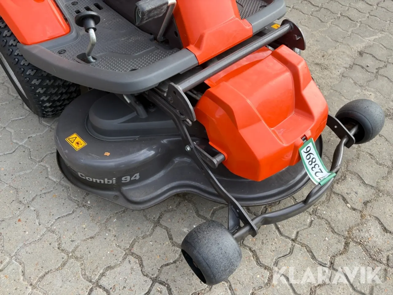 Billede 9 - Græsslåmaskine HUSQVARNA R 213C