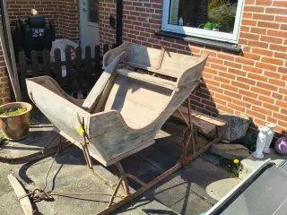 Kane til dekoration eller restaureringen
